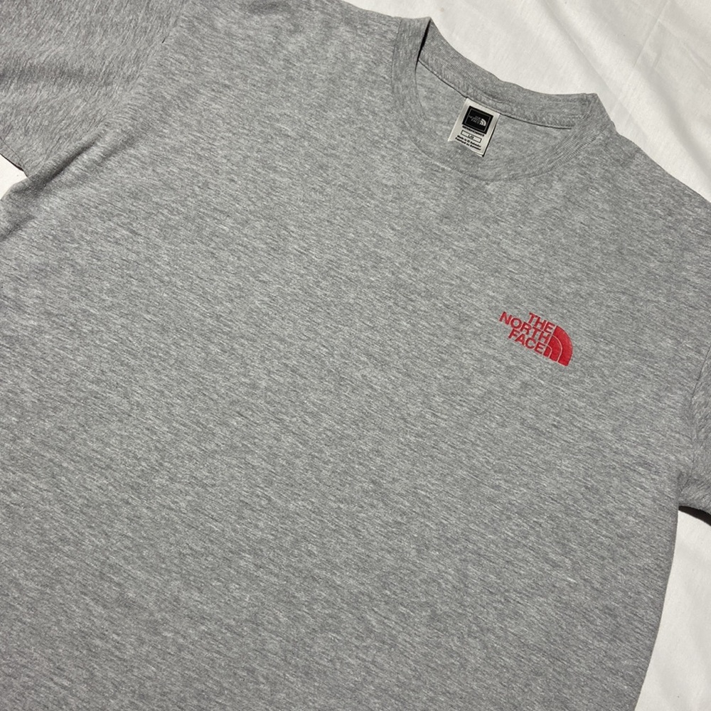 The North Face Gray With Red Logo Shirt. Large. - Picture 5 of 10